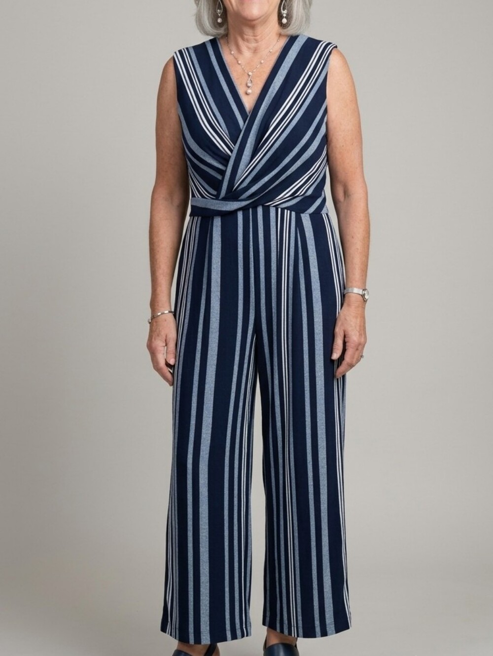 LIKE-NEW Size Small Elegant Navy & White Striped Romper Wide Leg Jumpsuit